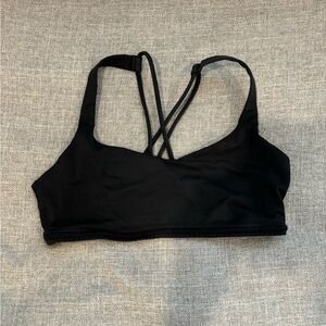 Lululemon Free to Be Bra
